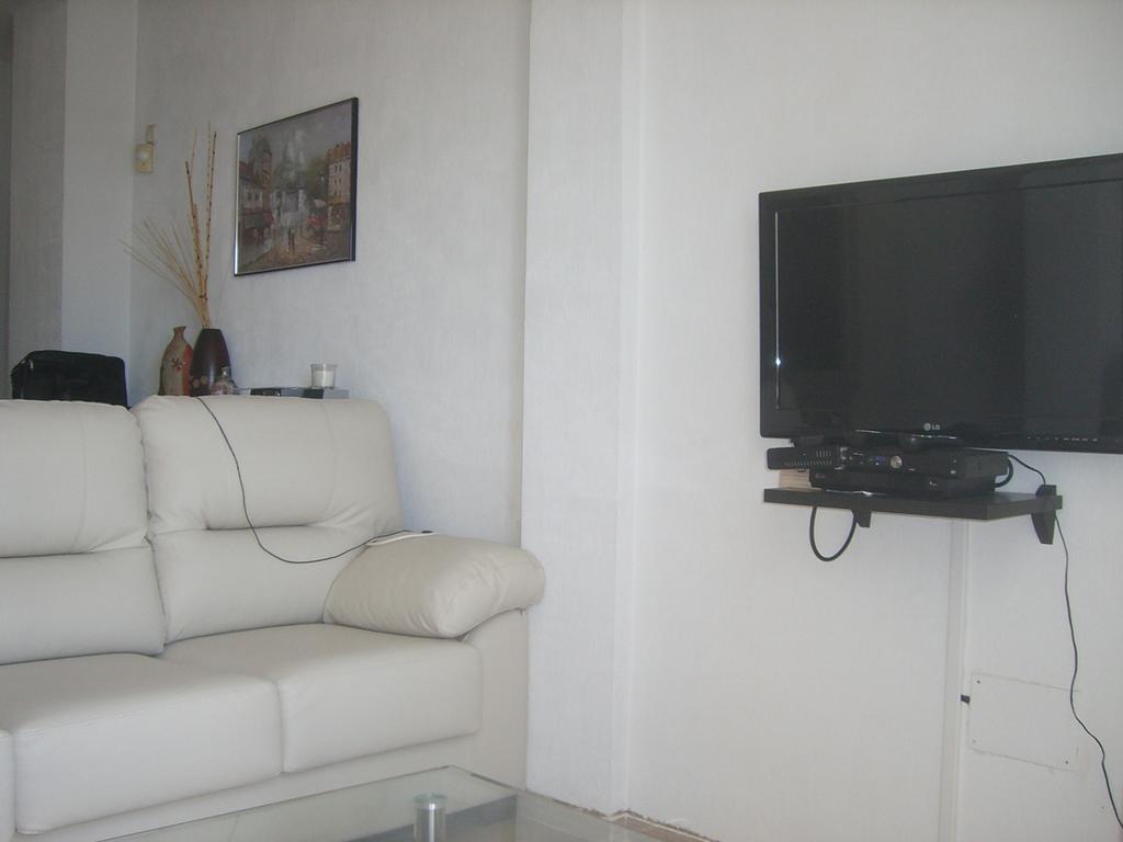 Apt Mijas Costa Arkadia Beach El Faro Marvellous Frontbeach With Stunning Seaviews And Historic Lighthouse Fuengirola Esterno foto